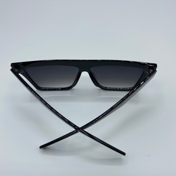 Flat Top Black Gradient Sunglasses - Picture 5 of 7